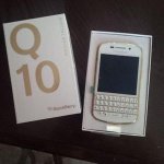 Blackberry Q10 white gold.JPG